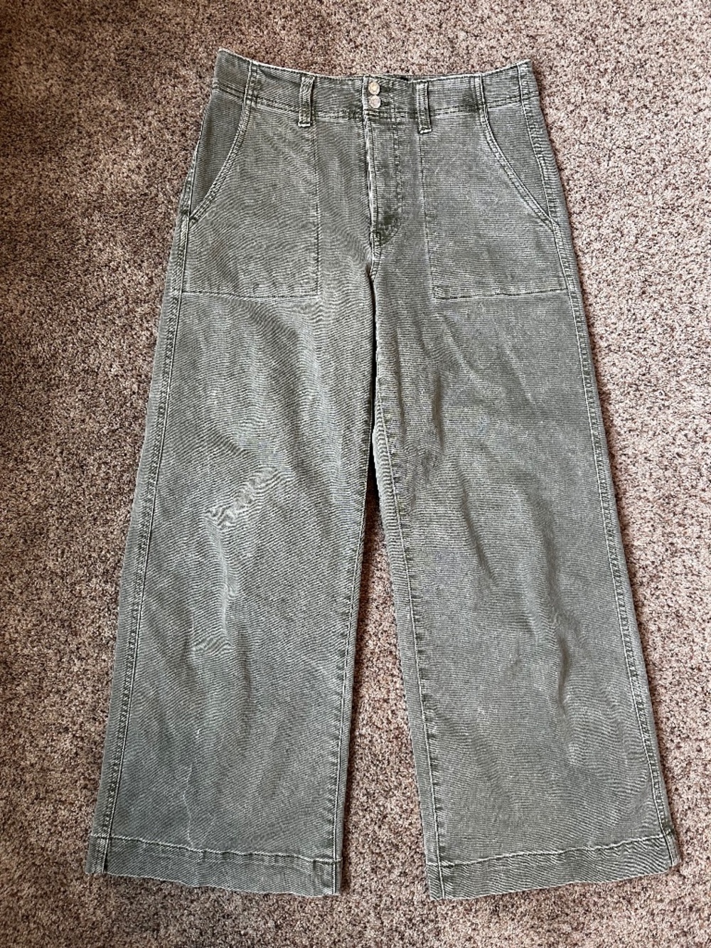 GAP Size 29/8 High Rise Wide Leg Crop Green Jeans